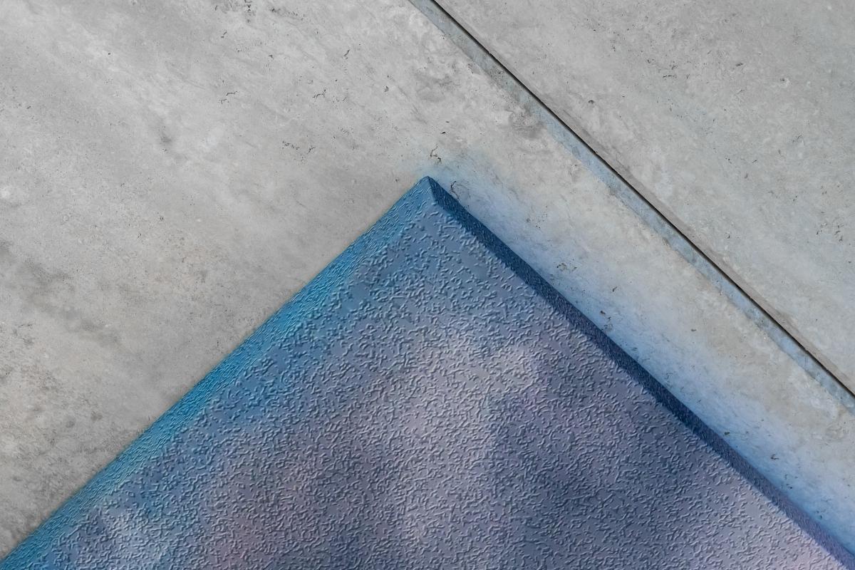 Kuvallinen akustiikapaneeli katossa 4